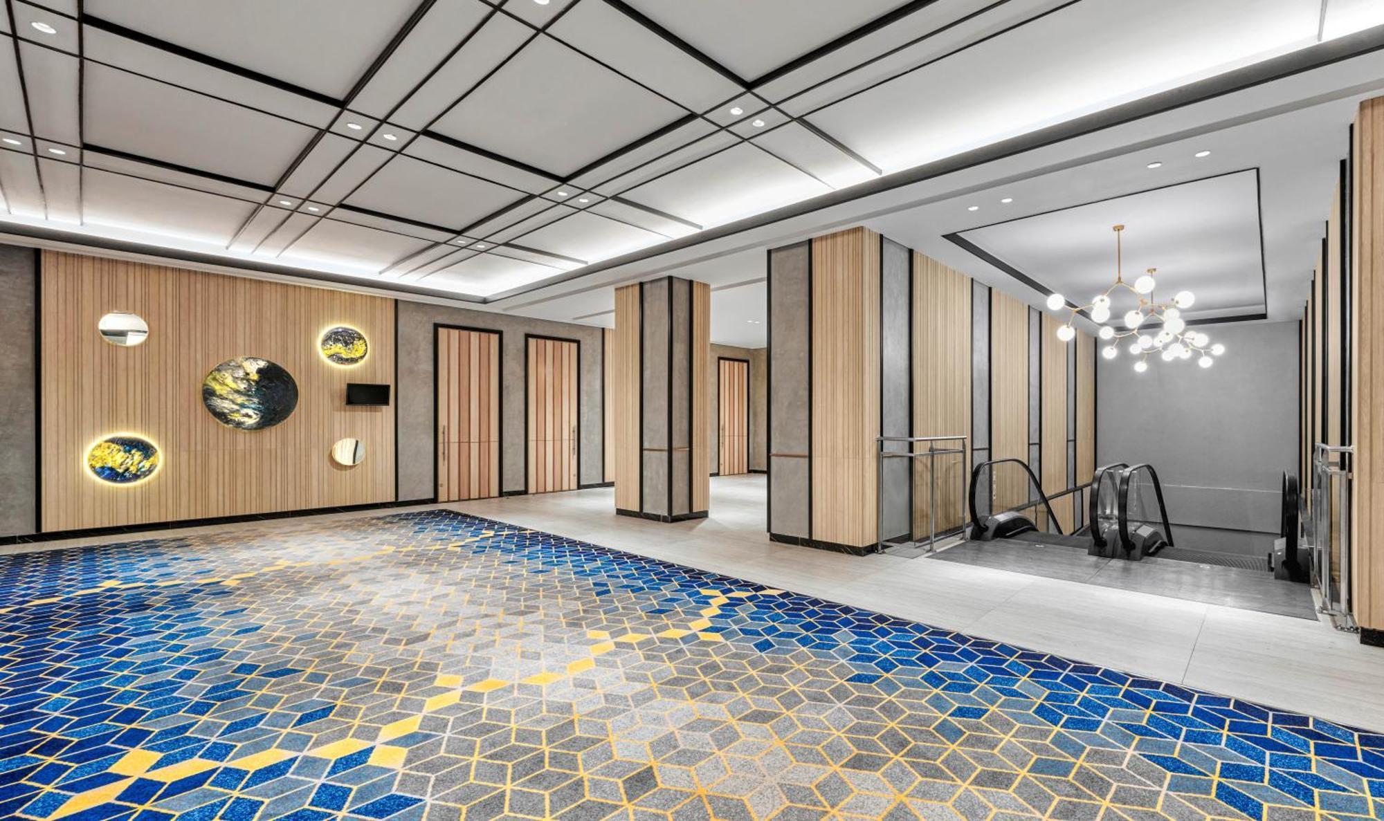 Hyatt Place Makassar Bagian luar foto